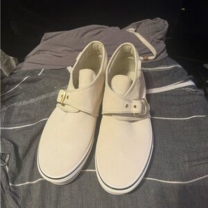 Vans suede chukka lows